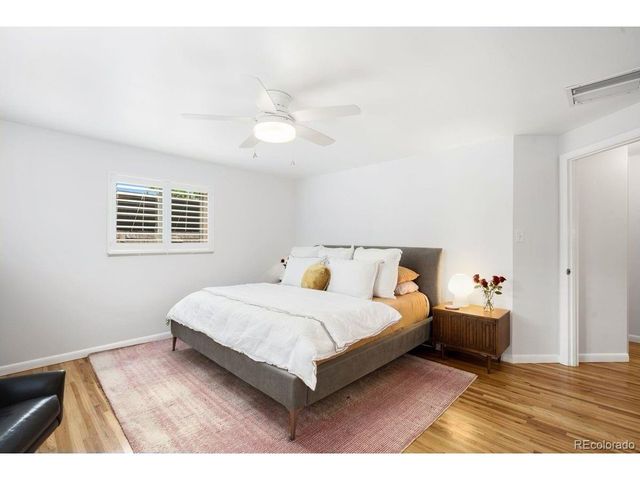 215 Oakland St, Aurora, CO 80010