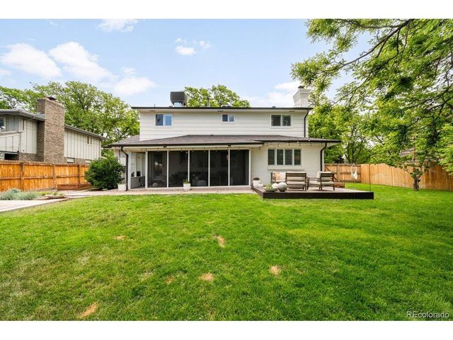 215 Oakland St, Aurora, CO 80010