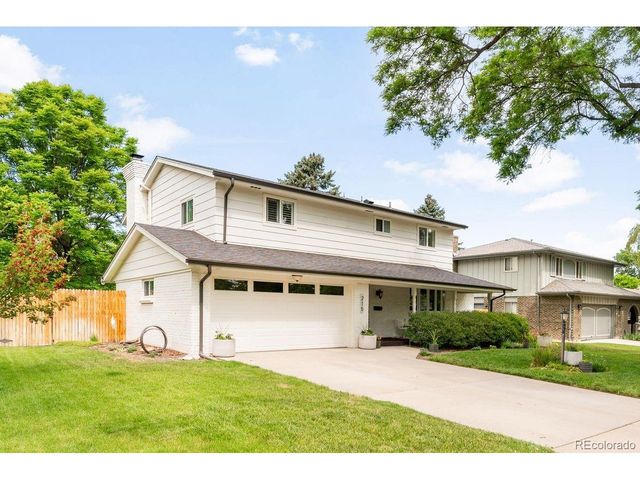 215 Oakland St, Aurora, CO 80010