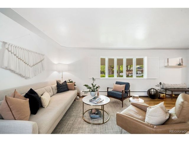 215 Oakland St, Aurora, CO 80010