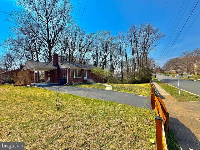 7401 CAMP ALGER AVE, Falls Church, VA 22042