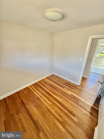7401 CAMP ALGER AVE, Falls Church, VA 22042
