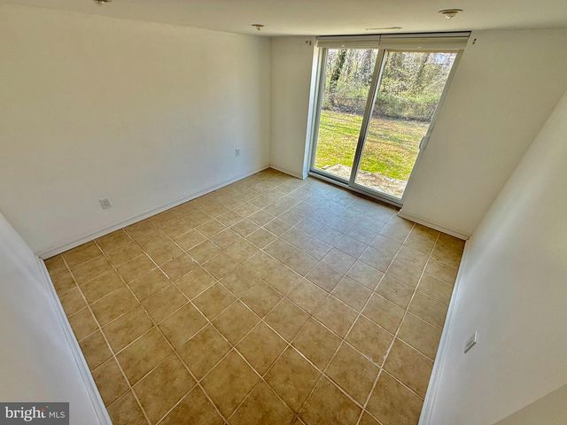 7401 CAMP ALGER AVE, Falls Church, VA 22042