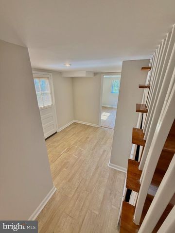7401 CAMP ALGER AVE, Falls Church, VA 22042
