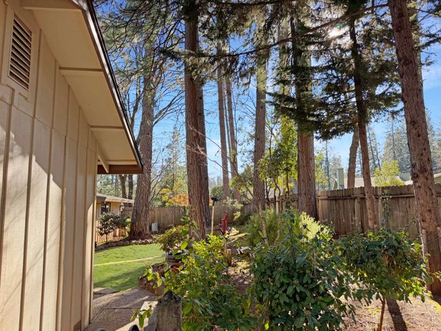 17713 Alexandra Way, Grass Valley, CA 95949