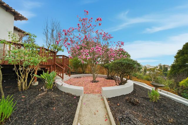 662 Calmar Ave., Oakland, CA 94610