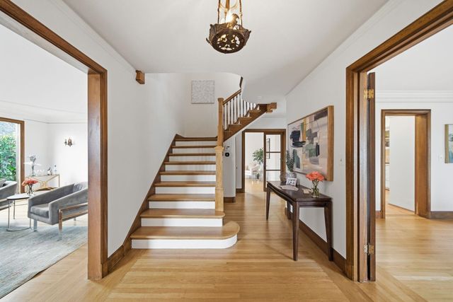 662 Calmar Ave., Oakland, CA 94610