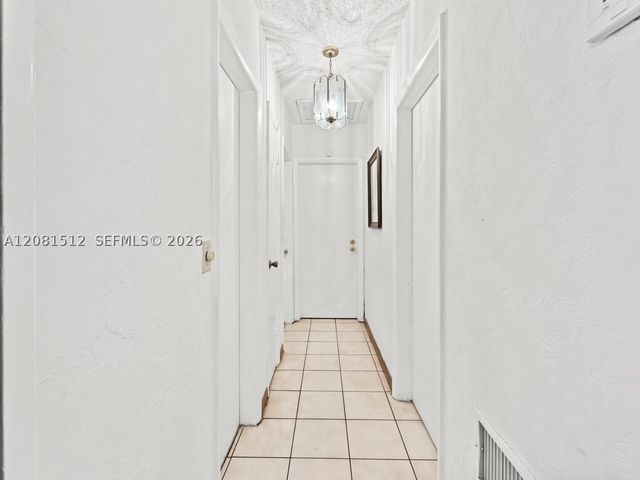 4850 NW 6th St, Miami, FL 33126