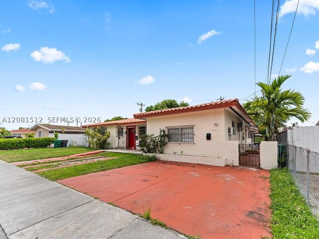4850 NW 6th St, Miami, FL 33126