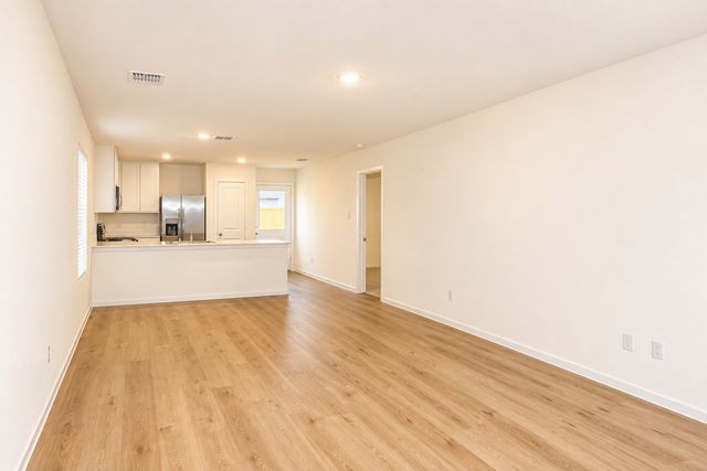 608 Finch Circle, Princeton, TX 75407