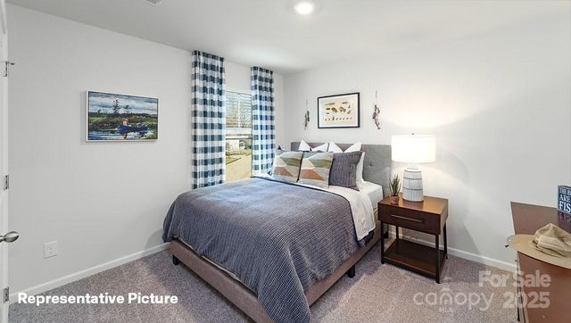 327 Mary Locke Way, Statesville, NC 28677