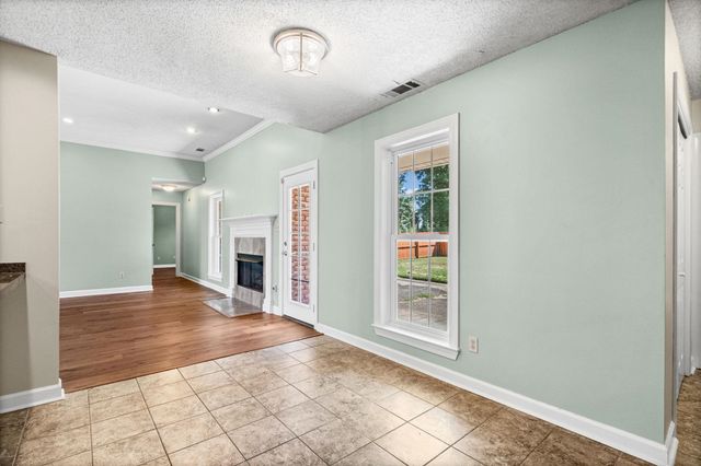 371 BRIERHEDGE RD, Covington, TN 38019