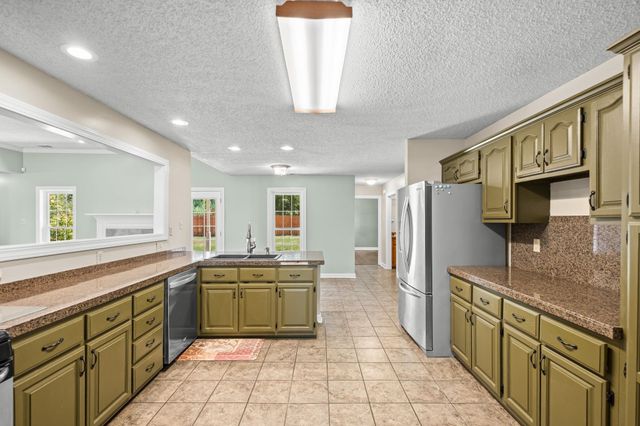 371 BRIERHEDGE RD, Covington, TN 38019