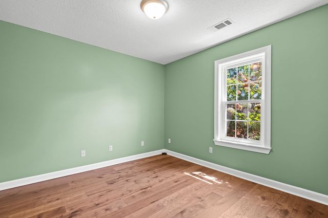 371 BRIERHEDGE RD, Covington, TN 38019