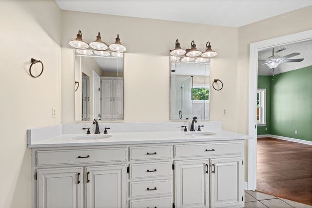 371 BRIERHEDGE RD, Covington, TN 38019