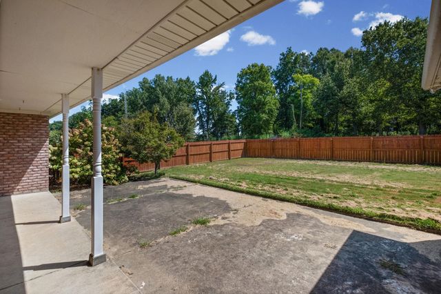 371 BRIERHEDGE RD, Covington, TN 38019