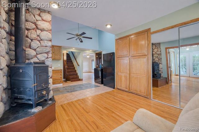 1951 N Crown Street, Westland, MI 48185