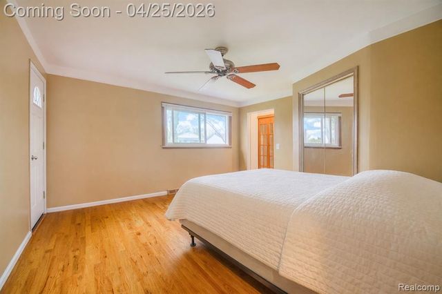 1951 N Crown Street, Westland, MI 48185