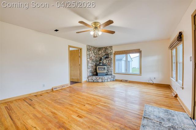 1951 N Crown Street, Westland, MI 48185