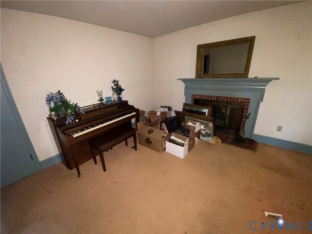 222 Beaver Dam Rd, Waverly, VA 23890