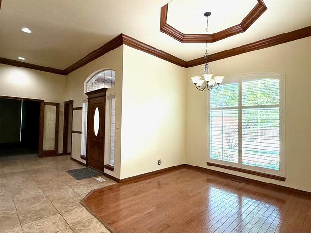 3900 Chickasha, Edmond, OK 73013