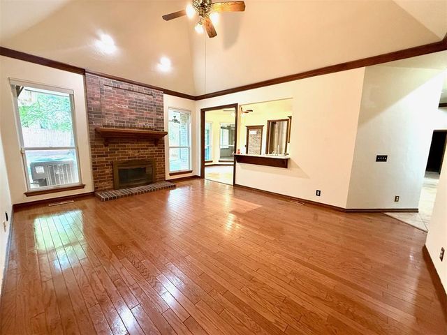 3900 Chickasha, Edmond, OK 73013