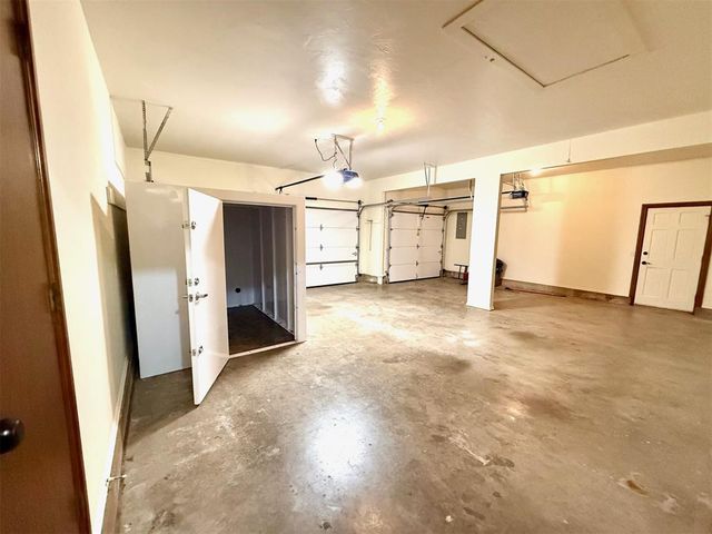 3900 Chickasha, Edmond, OK 73013