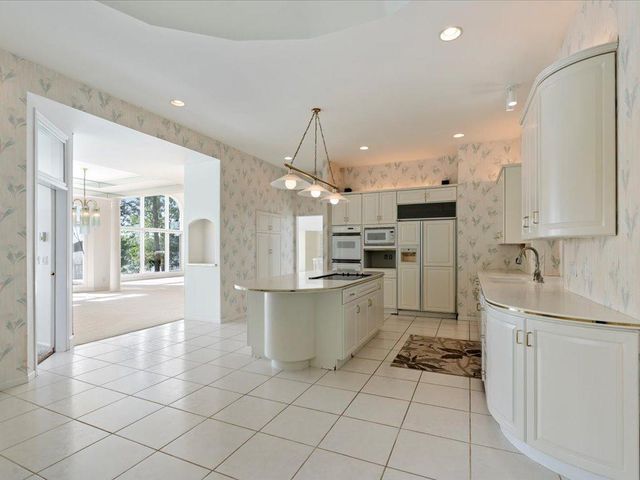 402 2nd Street SE, Crosby, MN 56441