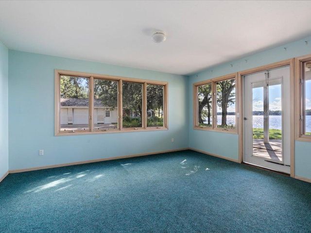 402 2nd Street SE, Crosby, MN 56441