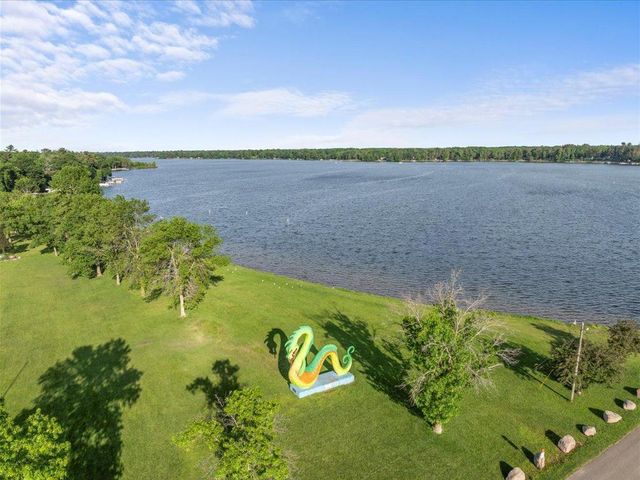 402 2nd Street SE, Crosby, MN 56441