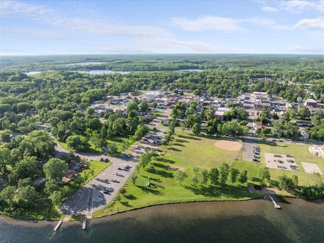 402 2nd Street SE, Crosby, MN 56441