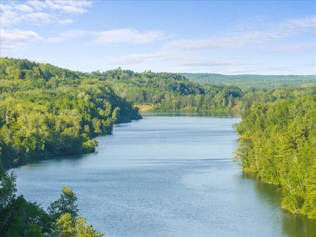 402 2nd Street SE, Crosby, MN 56441