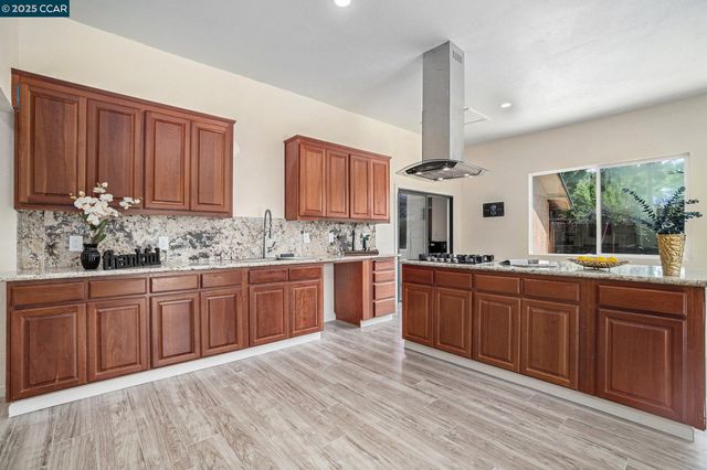 5224 Concord Blvd, Concord, CA 94521
