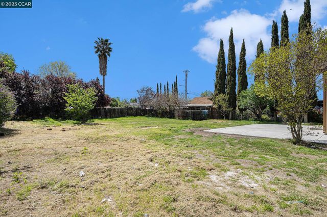 5224 Concord Blvd, Concord, CA 94521