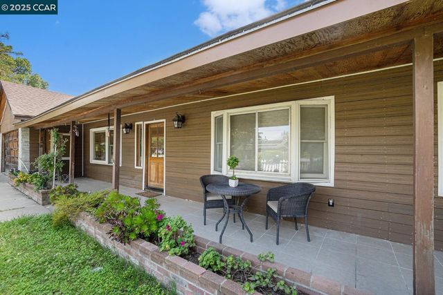 5224 Concord Blvd, Concord, CA 94521