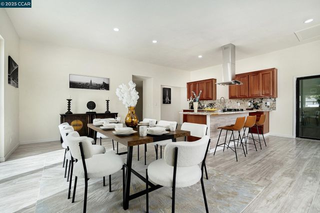 5224 Concord Blvd, Concord, CA 94521
