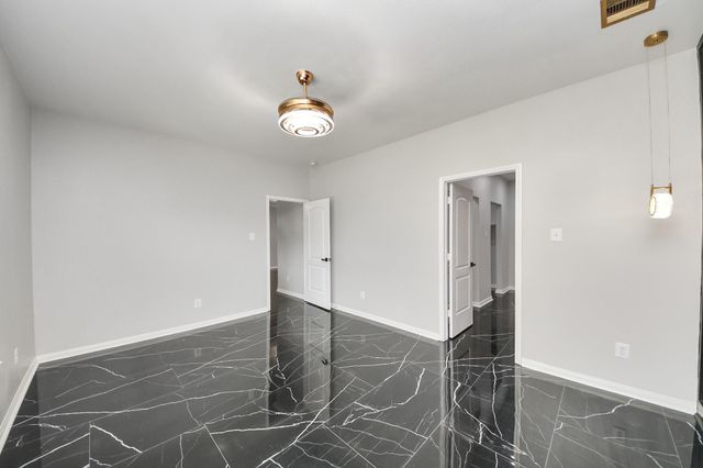 6931 Primrose Road, Baytown, TX 77521