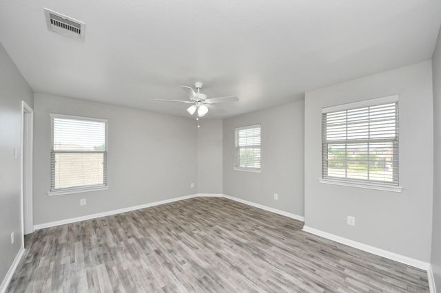 6931 Primrose Road, Baytown, TX 77521