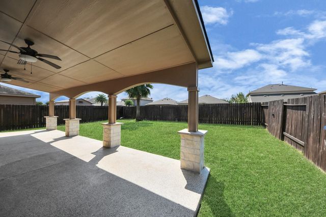 6931 Primrose Road, Baytown, TX 77521