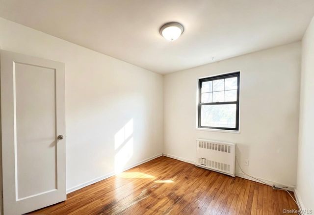 6722 136th Street A, Flushing, NY 11367