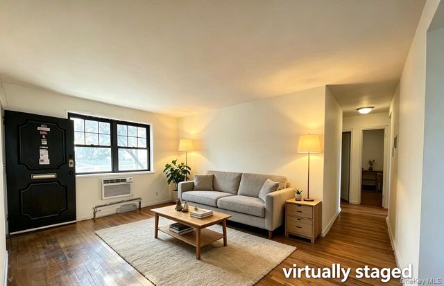 6722 136th Street A, Flushing, NY 11367