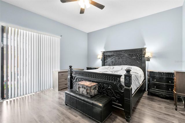523 LAKE DAVENPORT CIRCLE, Davenport, FL 33837