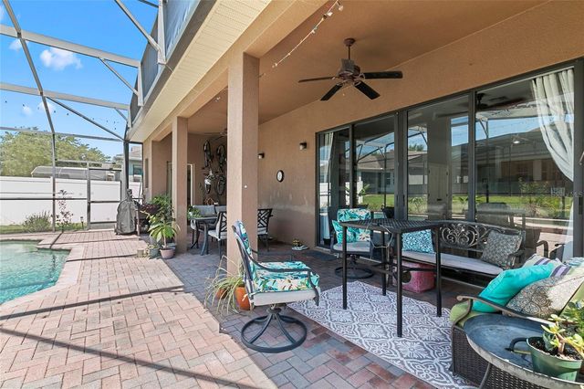523 LAKE DAVENPORT CIRCLE, Davenport, FL 33837