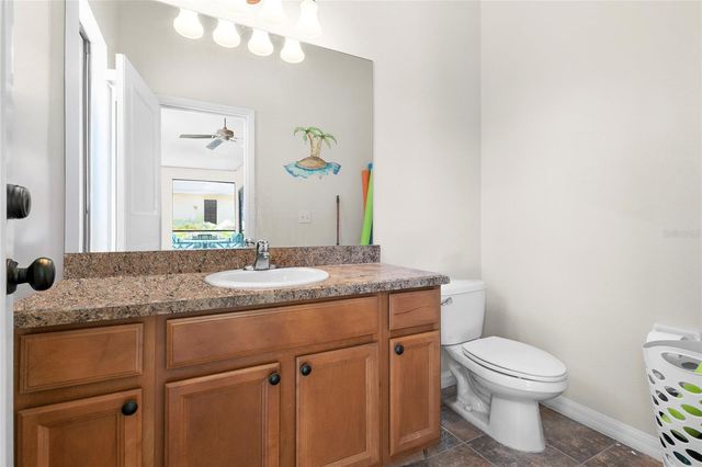 523 LAKE DAVENPORT CIRCLE, Davenport, FL 33837