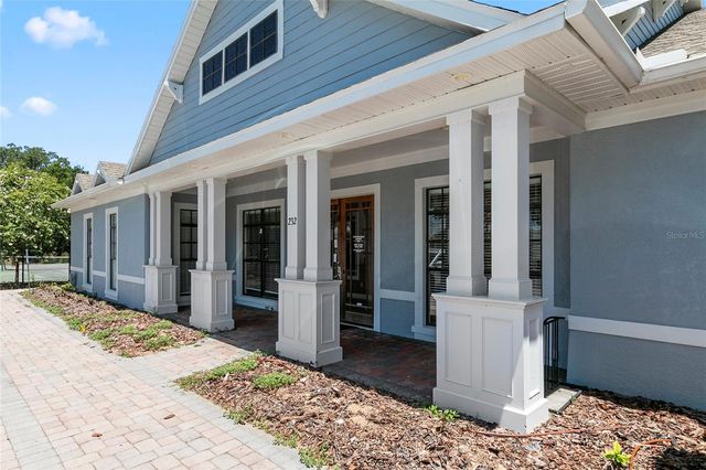523 LAKE DAVENPORT CIRCLE, Davenport, FL 33837