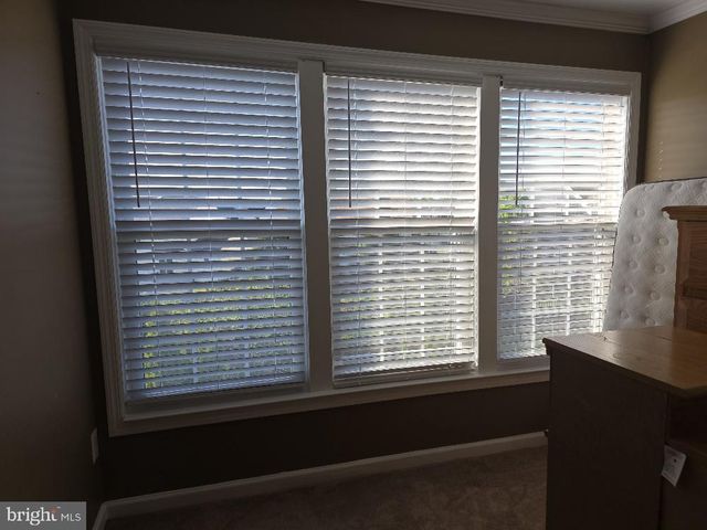 20 CLEMENS LN, Blackwood, NJ 08012
