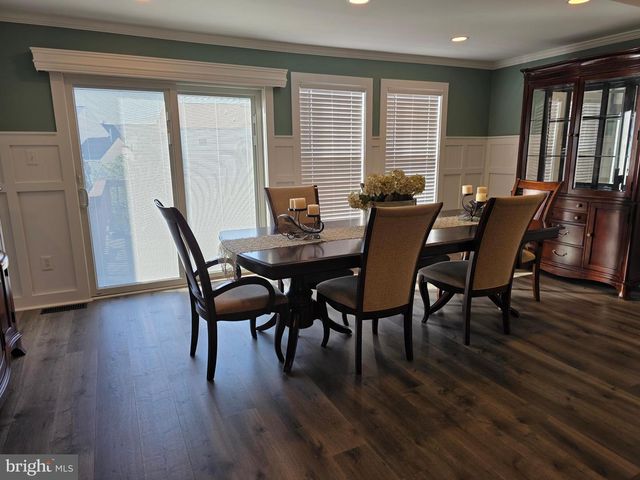20 CLEMENS LN, Blackwood, NJ 08012