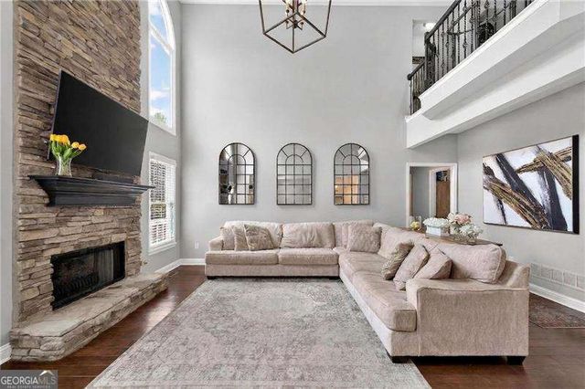 516 Brookeshyre Court, Woodstock, GA 30188