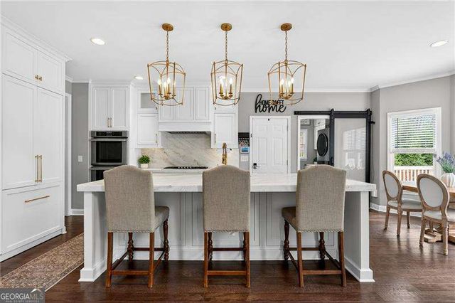 516 Brookeshyre Court, Woodstock, GA 30188