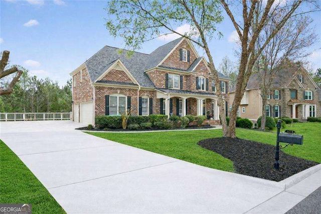 516 Brookeshyre Court, Woodstock, GA 30188